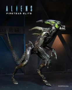 Aliens: Fireteam Elite - 7" Action Figure: Spitter Alien -Trendy Toy Store 1 28134025 ea7c 4def 8113 176fc7ee9b4c