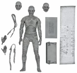 Universal Monsters: 7" Scale Action Figure - Ultimate Mummy (Black & White)