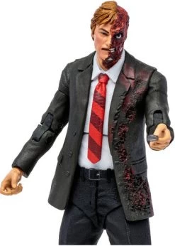 DC Multiverse: The Dark Knight Trilogy (Bane CTB) - Two-Face 15 DC Multiverse: The Dark Knight Trilogy (Bane CTB) - Two-Face -Trendy Toy Store 4149080 2951995