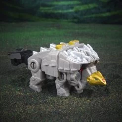 Transformers Generations Legacy Evolution: G1: Core - Scarr 20 Transformers Generations Legacy Evolution: G1: Core - Scarr -Trendy Toy Store 4196889 2965863