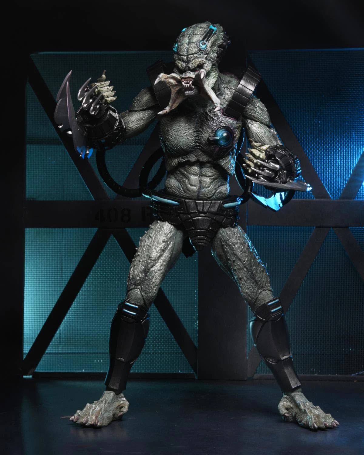 Predator: Concrete Jungle: 7" Scale Action Figure - Ultimate Deluxe Stone Heart 6 Predator: Concrete Jungle: 7" Scale Action Figure - Ultimate Deluxe Stone Heart - Image 4
