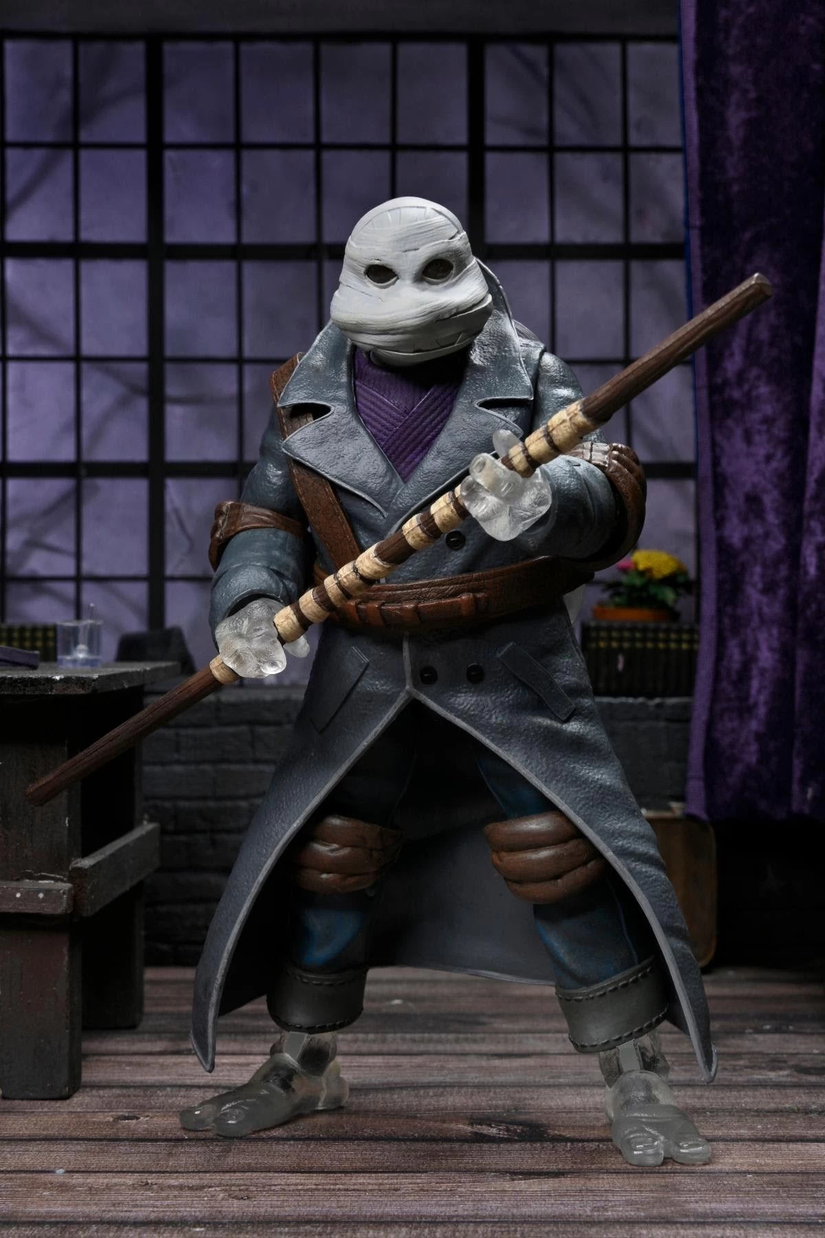 Universal Monsters X Teenage Mutant Ninja Turtles - 7" Scale Action Figure: Ultimate Donatello As The Invisible Man 5 Universal Monsters X Teenage Mutant Ninja Turtles - 7" Scale Action Figure: Ultimate Donatello As The Invisible Man - Image 3