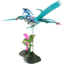 Avatar: World Of Pandora: Neytiri & Banshee -Trendy Toy Store 51xm3k38jdL. AC SL1500