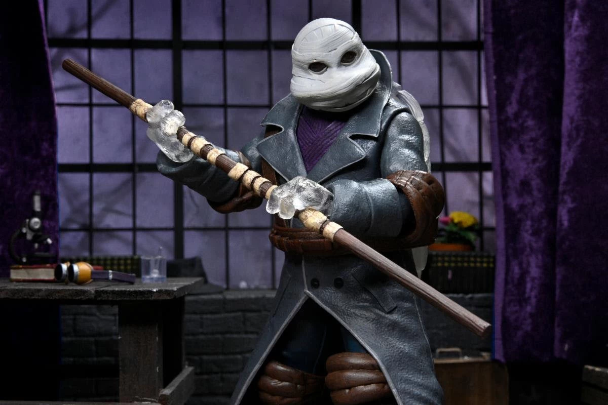 Universal Monsters X Teenage Mutant Ninja Turtles - 7" Scale Action Figure: Ultimate Donatello As The Invisible Man 7 Universal Monsters X Teenage Mutant Ninja Turtles - 7" Scale Action Figure: Ultimate Donatello As The Invisible Man - Image 5