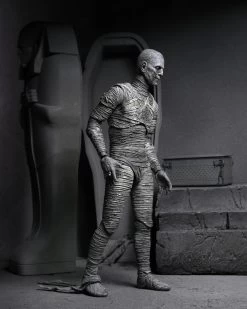Universal Monsters: 7" Scale Action Figure - Ultimate Mummy (Black & White) -Trendy Toy Store 6 44b41309 e38e 4c04 900a 689b7a486bfa