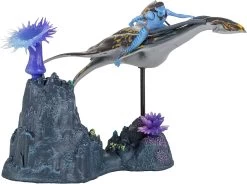Avatar: The Way Of Water - World Of Pandora: Neteyam & Ilu -Trendy Toy Store 71GP7 7M0PL. AC SL1500