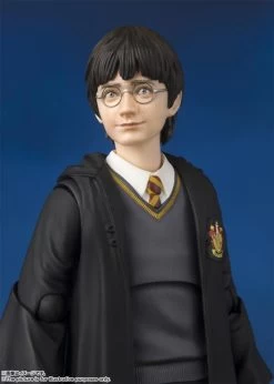S.H.Figuarts - Harry Potter And The Sorcerer's Stone: Harry Potter -Trendy Toy Store 9ad09033 d7d7 4f03 9a0c f5c170116396
