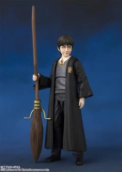 S.H.Figuarts - Harry Potter And The Sorcerer's Stone: Harry Potter -Trendy Toy Store ceb7af35 a6f0 4787 a309 eefd0ff9bb17