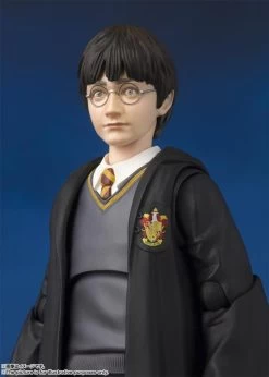 S.H.Figuarts - Harry Potter And The Sorcerer's Stone: Harry Potter -Trendy Toy Store ecdf7fac 97d1 4231 8bbf cdff4eb1d652