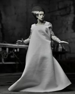 Universal Monsters: 7" Scale Action Figure - Ultimate Bride Of Frankenstein (Black & White) -Trendy Toy Store unnamed 12efc000 de4a 459d bab8 2293ed396abf