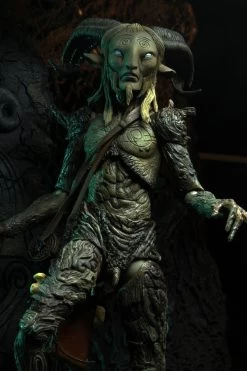 Guillermo Del Toro Signature Collection: 7" Scale Action Figure - Old Faun (Pan's Labyrinth) -Trendy Toy Store unnamed 5 deb3f2ba 3d87 4c3b 9f02 d6be9b99100c