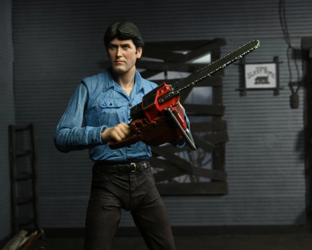 Evil Dead: 7" Scale Action Figure - Ultimate Ash 5 Evil Dead: 7" Scale Action Figure - Ultimate Ash - Image 3